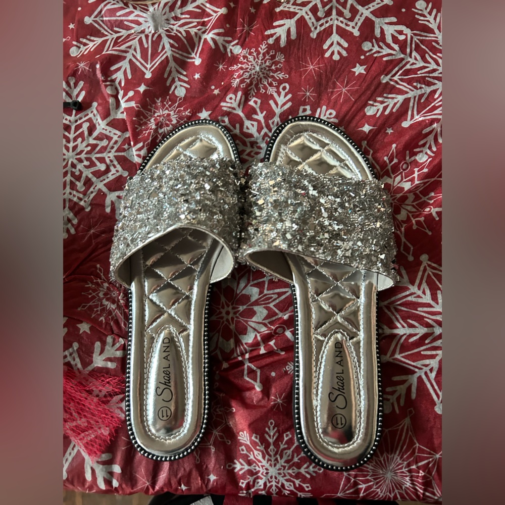 Silver blinged out slip on slide - Picture 2 of 6